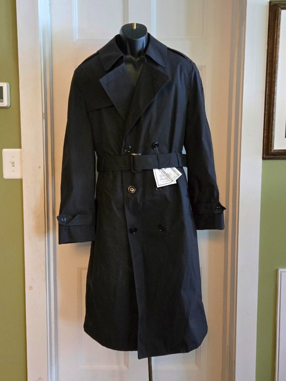 NWT US Military All Weather Black Trench Coat Men’s 40L Belted Garrison w/ Liner